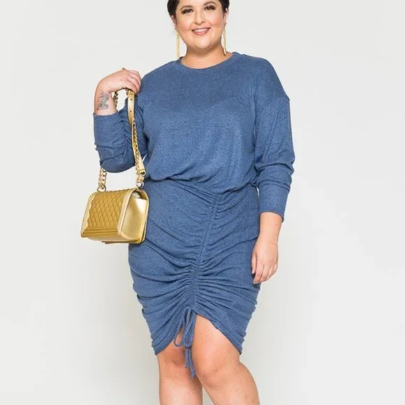 Curvy Ruched Skirt Dress - Blue - Picture 6 of 6